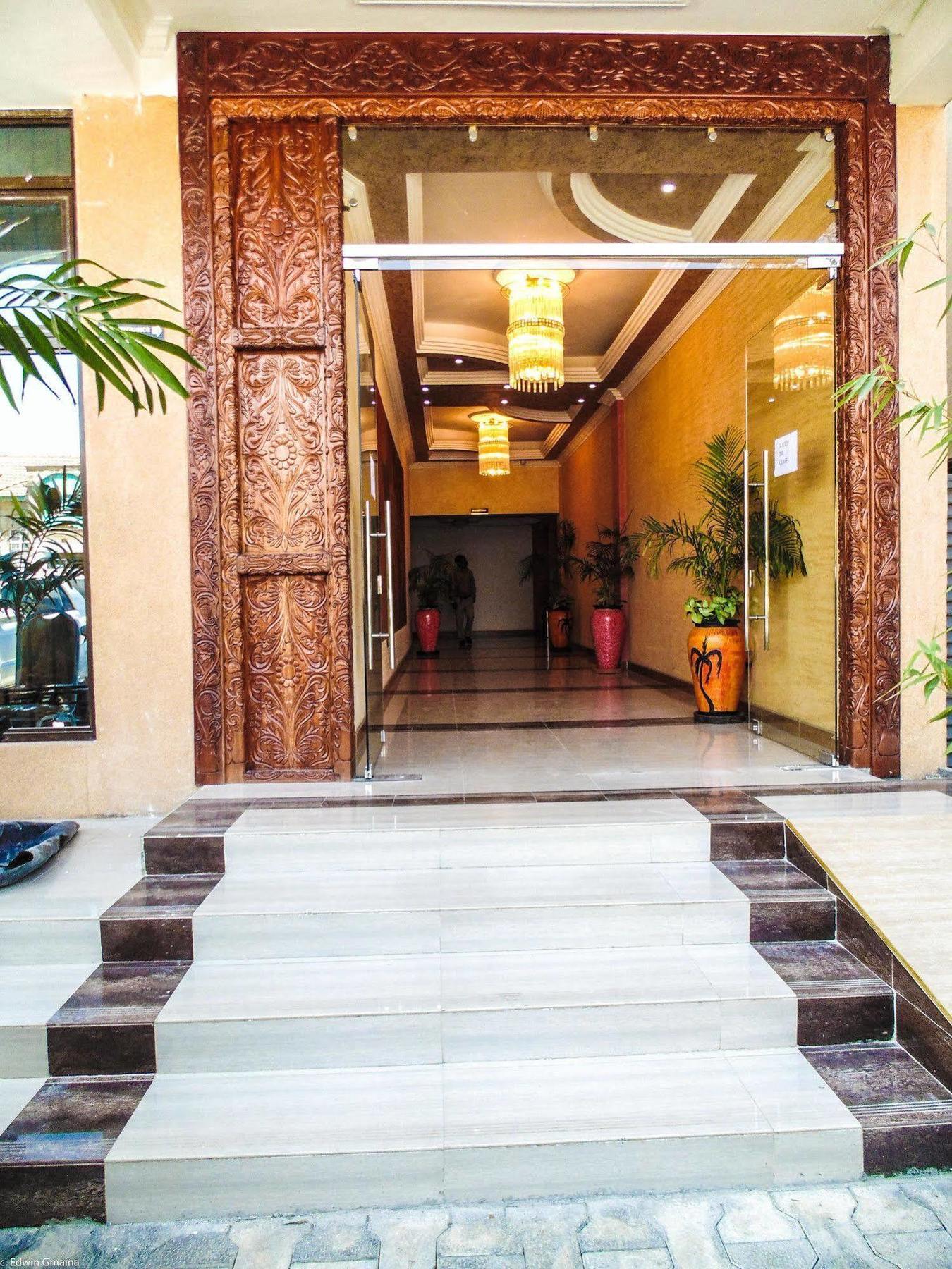 Eagle Palace Hotel ナクル エクステリア 写真